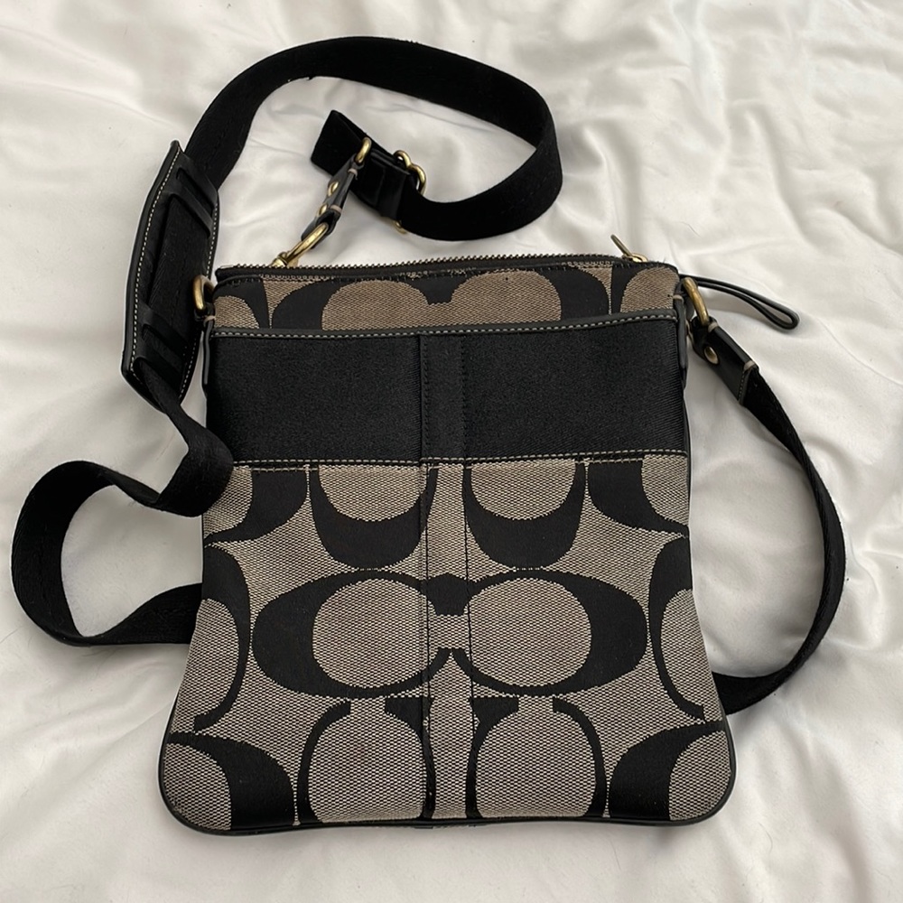 Coach crossbody purse